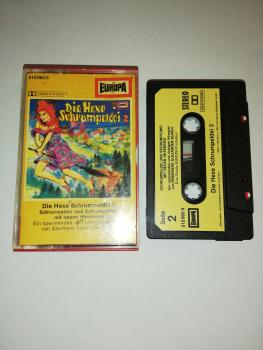 Die Hexe Schrumpeldei Folge 2 Schrumpeldei und Schrumpelmei mit neuen Hexereien Schwarz mit Beigen Aufkleber 515065.5(Gelbes Frontcover)Innencover bemalt